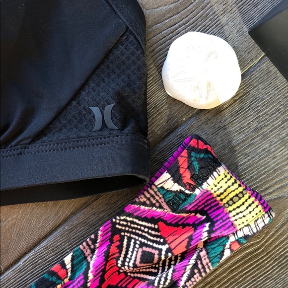 🌴🌼HURLEY- MESH HIGH NECK BIKINI SET🌼🌴 - Picture 4 of 8